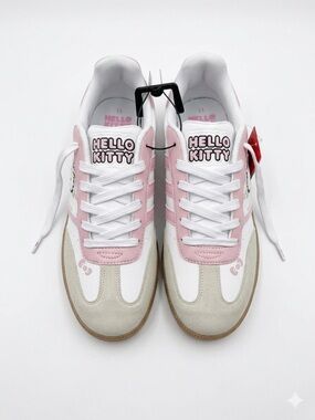 Hello Kitty® by Sanrio® Women's Casual T-Toe Sneakers